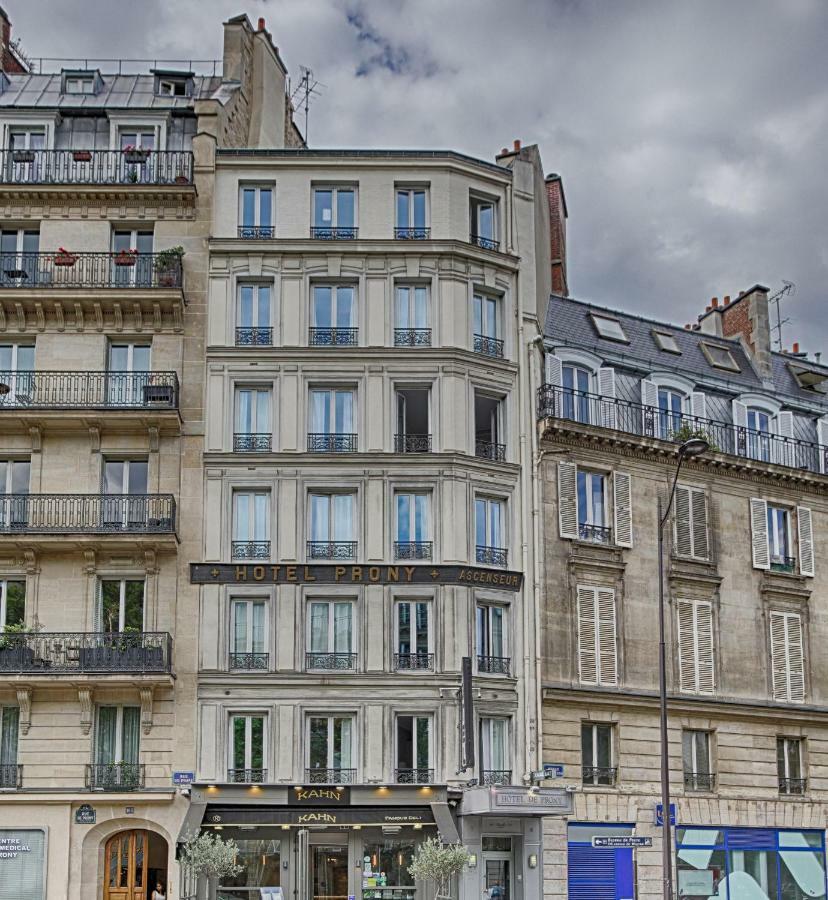 Hotel Avama Prony Paris Exterior photo